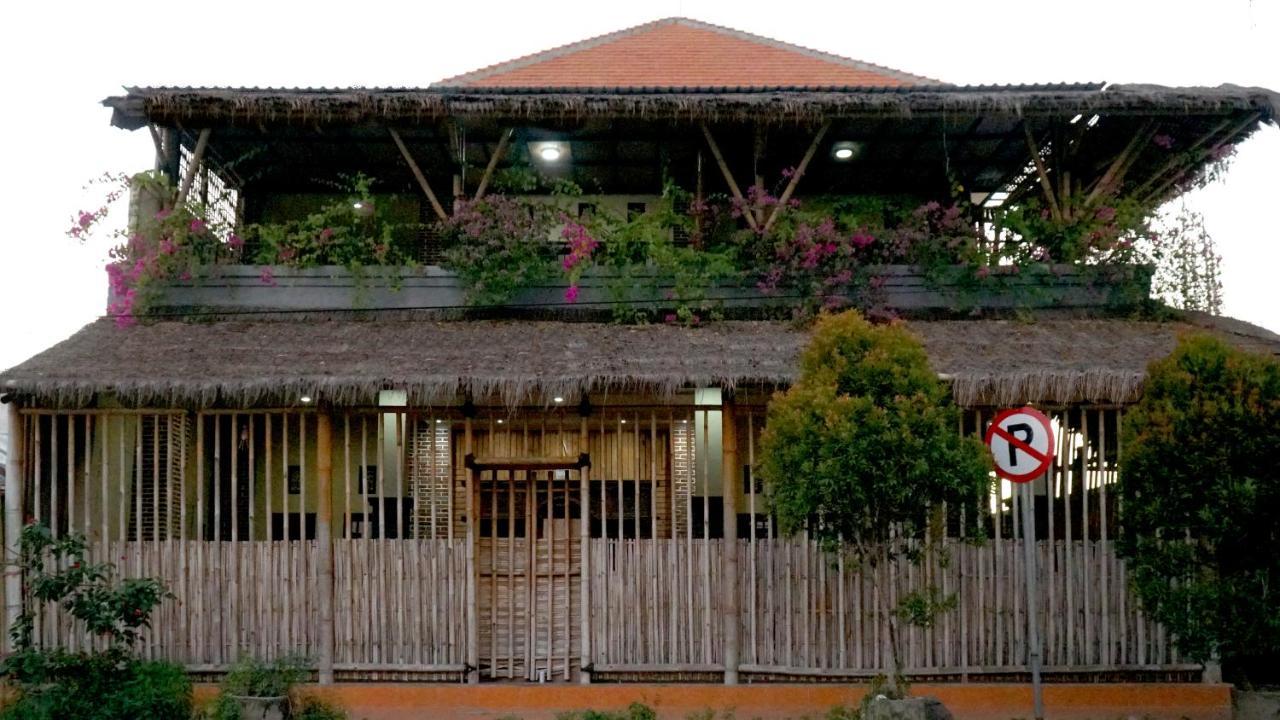 Vamana Bangsal Hostel Pemenang Buitenkant foto